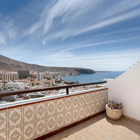 Apto La Colina Atlantic View Апартаменты
